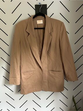Vintage Pendleton 100% Wool Camel Tan Blazer stunning